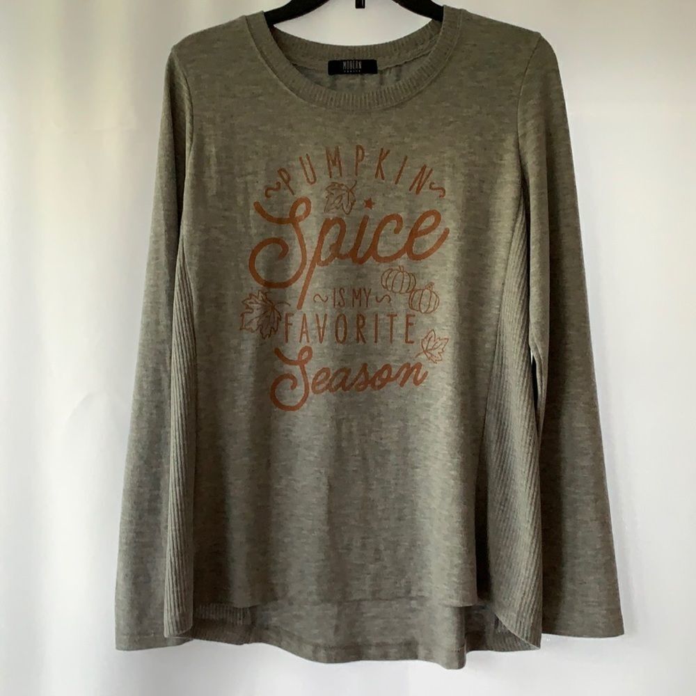 ModernT pumpkin long sleeve T-shirt. Size M/L